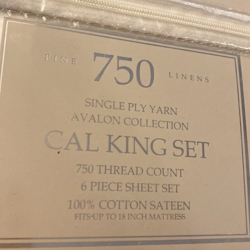 Macys 750 Thread Count Avalon Collection Cal King Sateen Sheet Set Blue NWT 6-pc - Picture 7 of 8